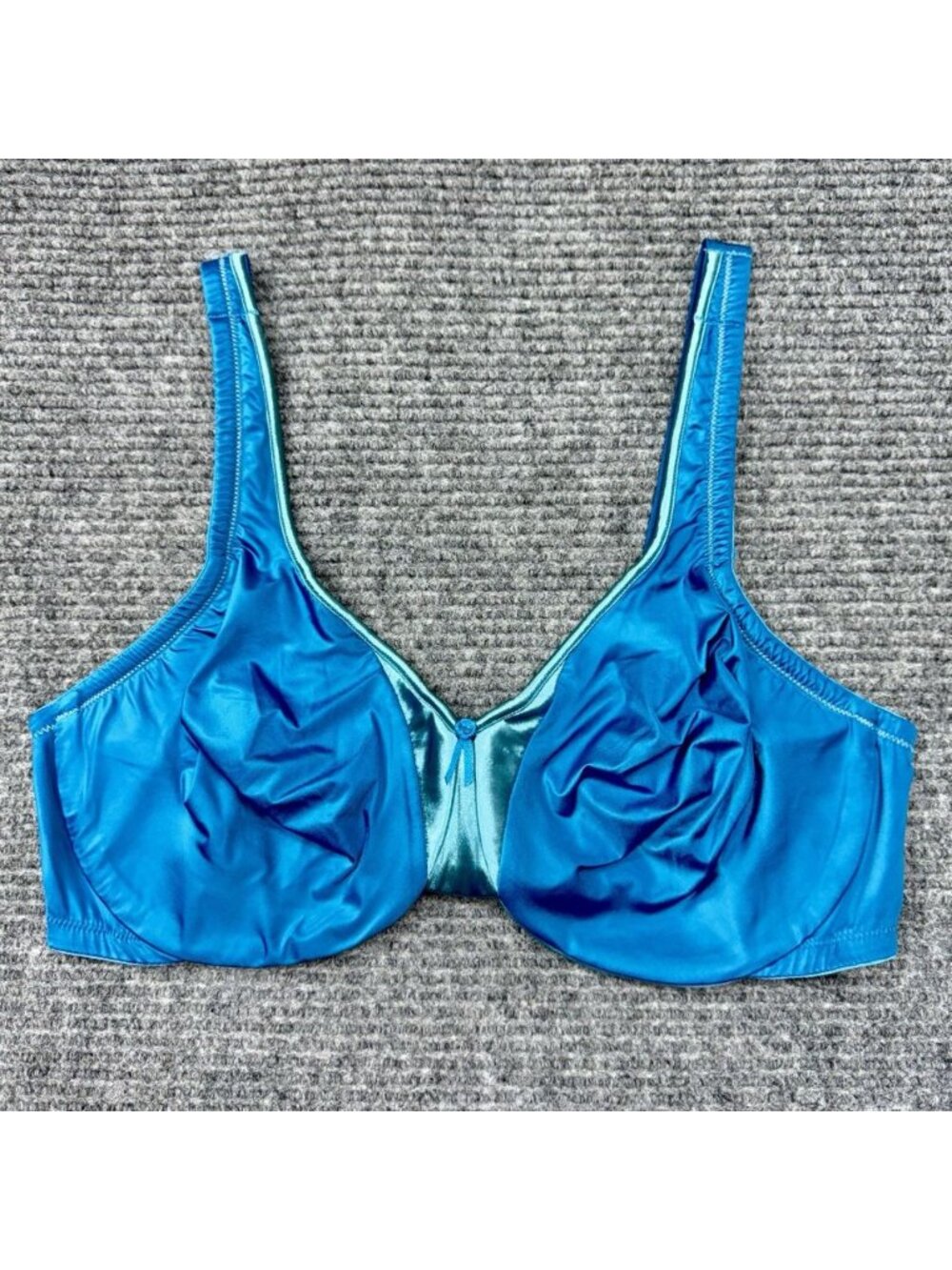 Olga Signature Support Bra 40D Blue Satin Full Coverage Unlined Underwire 35002